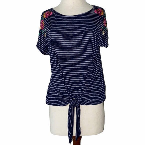 W5 Tops - W5 small navy blue shirt floral white stripes shor